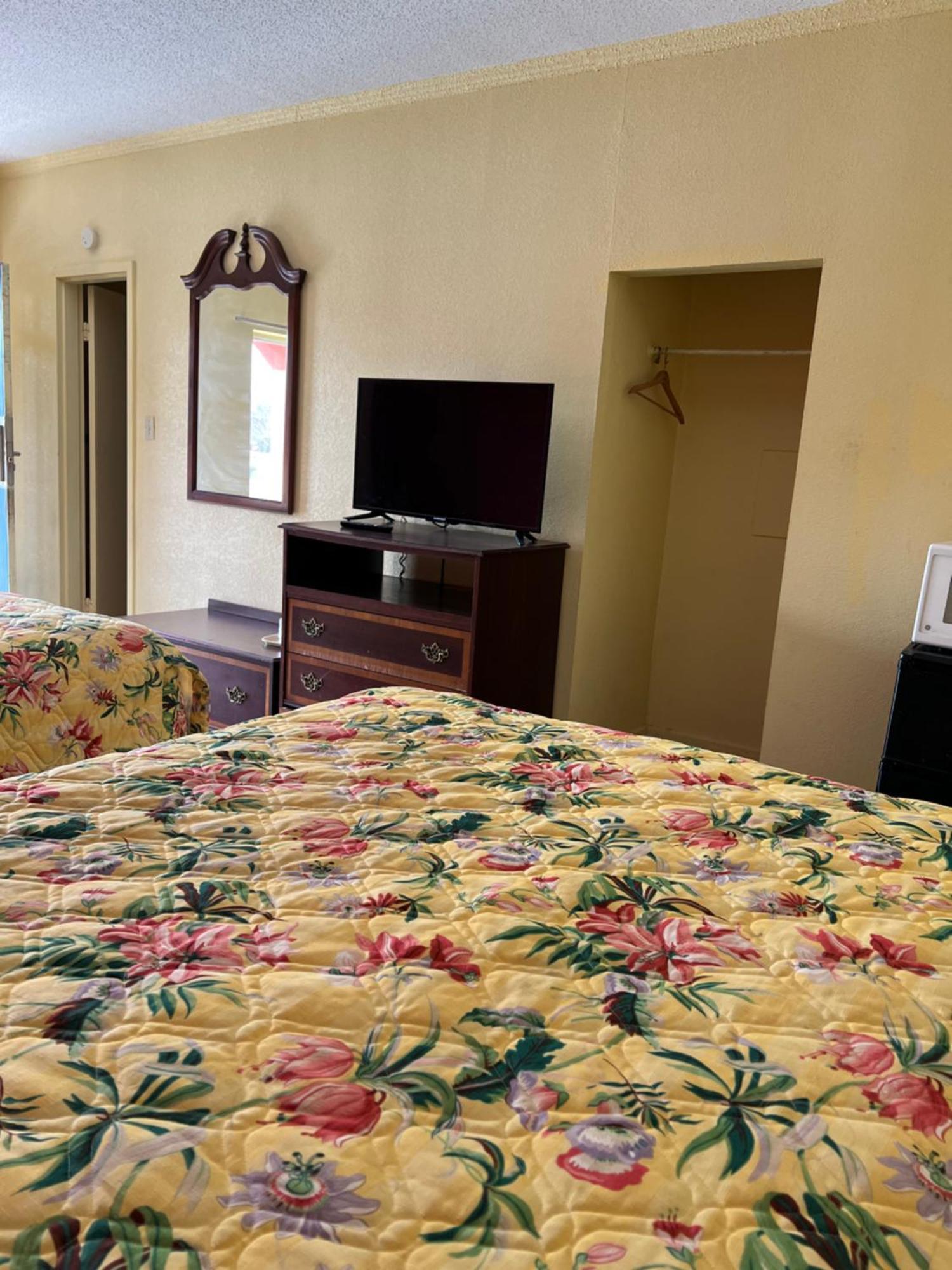 Ross Motel Williamston Buitenkant foto